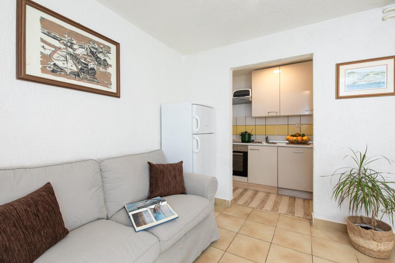 Apartman Umpa Omišalj Eksteriør billede